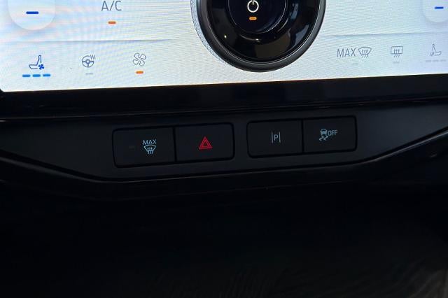 2023 Ford F-150 Lightning Pro