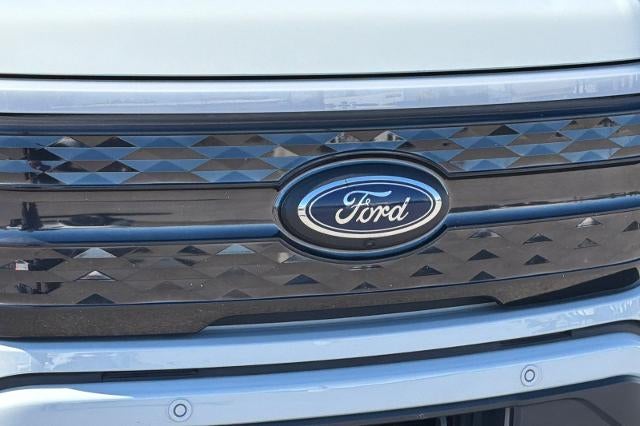 2023 Ford F-150 Lightning Pro