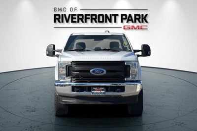 2017 Ford Super Duty F-350 SRW Lariat
