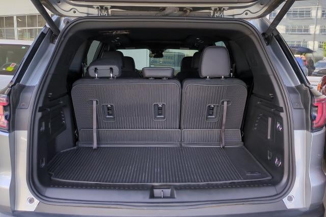 2024 GMC Acadia AT4