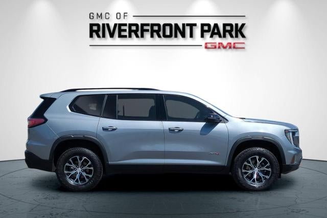 2024 GMC Acadia AT4