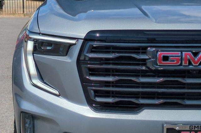2024 GMC Acadia AT4