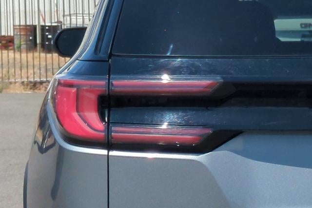 2024 GMC Acadia AT4