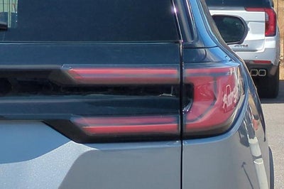 2024 GMC Acadia AT4