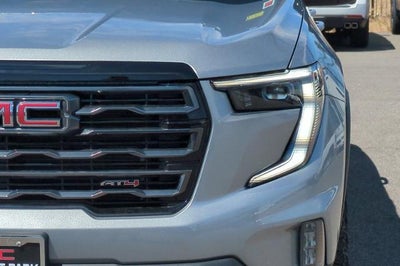 2024 GMC Acadia AT4