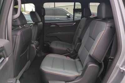 2025 GMC Acadia AT4