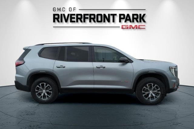 2025 GMC Acadia AT4