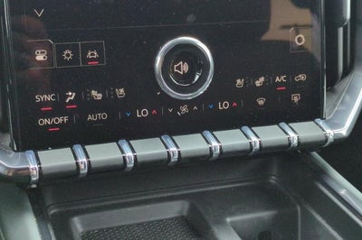 2025 GMC Acadia AT4