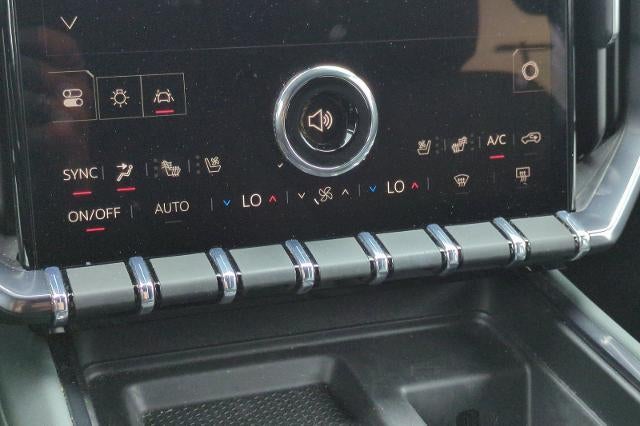2025 GMC Acadia AT4