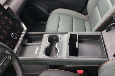 2025 GMC Acadia AT4
