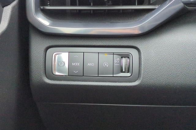 2025 GMC Acadia AT4