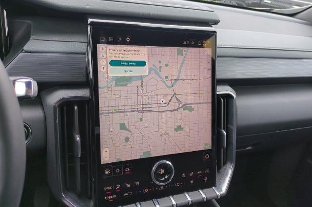 2025 GMC Acadia AT4