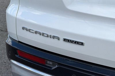 2025 GMC Acadia Denali