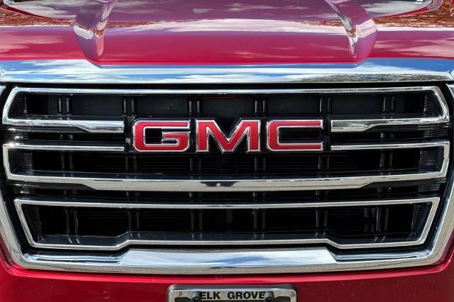 2024 GMC Yukon SLT