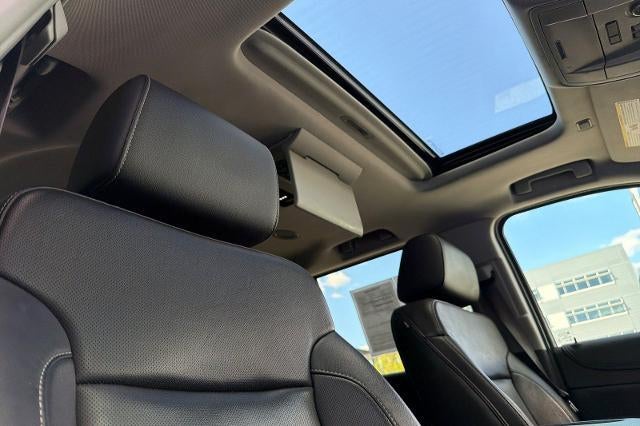 2016 GMC Yukon XL SLT