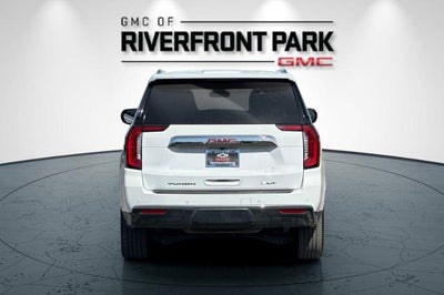 2023 GMC Yukon XL SLT