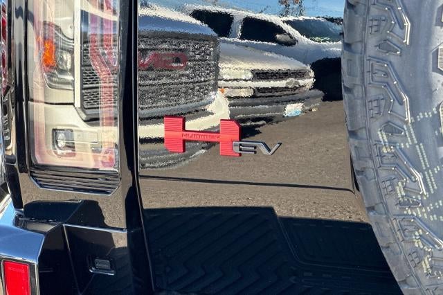 2026 GMC HUMMER EV SUV 2X