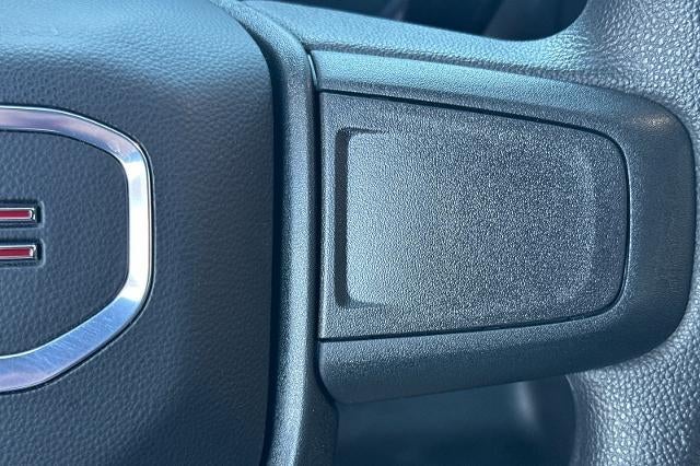 2024 GMC Sierra 2500 HD Pro