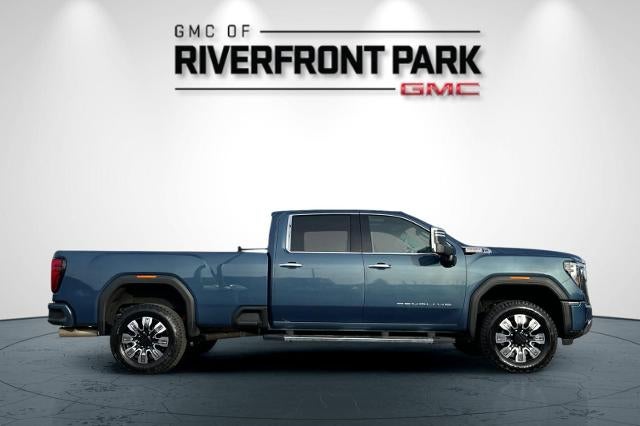 2024 GMC Sierra 3500 HD Denali