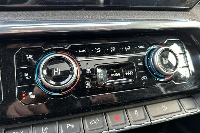 2024 GMC Sierra 3500 HD Denali