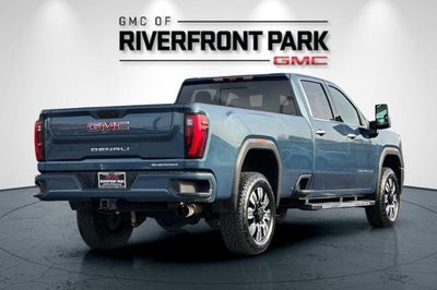 2024 GMC Sierra 3500 HD Denali