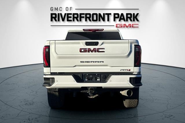 2025 GMC Sierra 2500 HD AT4