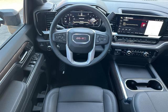 2025 GMC Sierra 3500 HD SLT