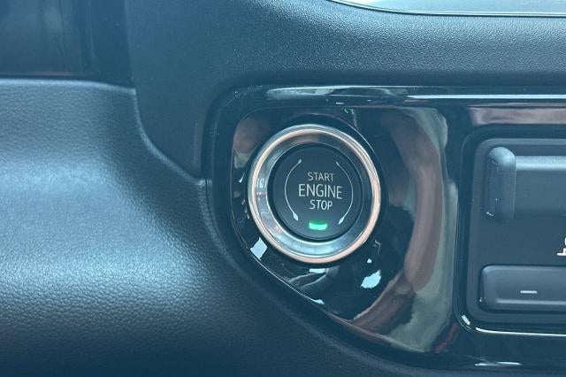 2025 GMC Sierra 3500 HD SLT