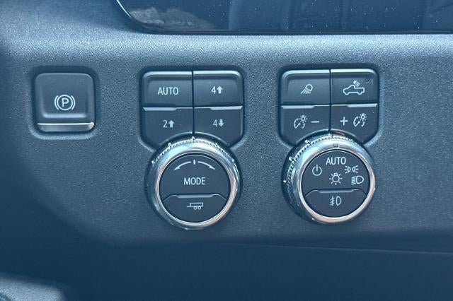 2025 GMC Sierra 3500 HD SLT