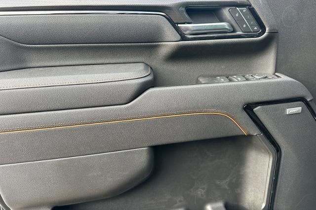 2025 GMC Sierra 3500 HD AT4