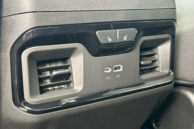 2025 GMC Sierra 3500 HD AT4