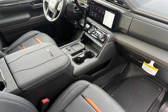 2025 GMC Sierra 3500 HD AT4