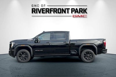 2025 GMC Sierra 3500 HD AT4