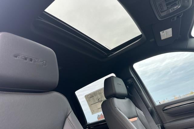 2025 GMC Sierra 3500 HD AT4