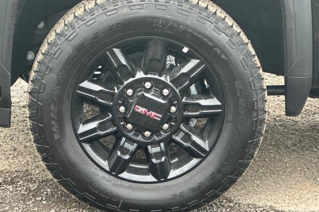 2025 GMC Sierra 3500 HD AT4