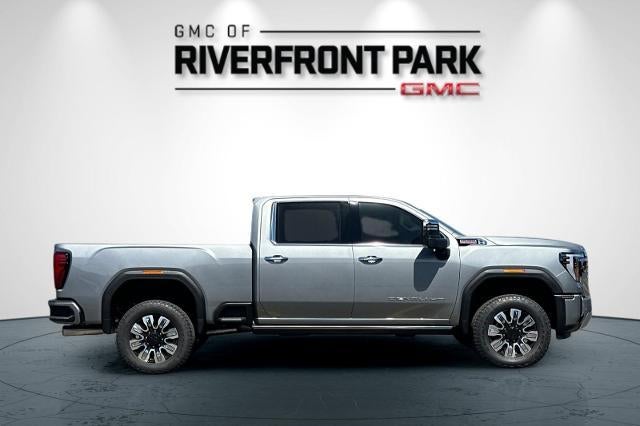 2025 GMC Sierra 3500 HD Denali