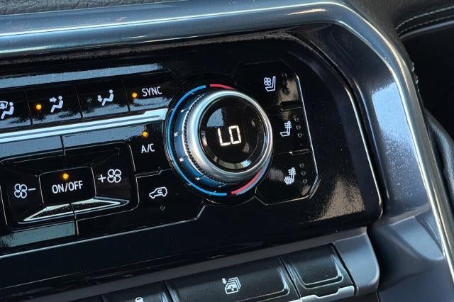 2025 GMC Sierra 3500 HD Denali DRW