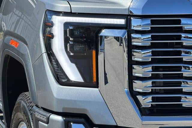 2025 GMC Sierra 3500 HD Denali DRW