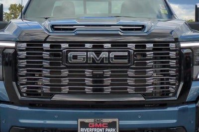2026 GMC Sierra 3500 HD Denali Ultimate DRW