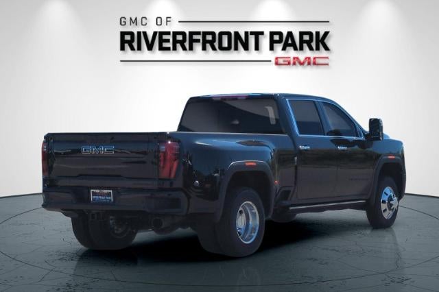 2026 GMC Sierra 3500 HD Denali Ultimate DRW