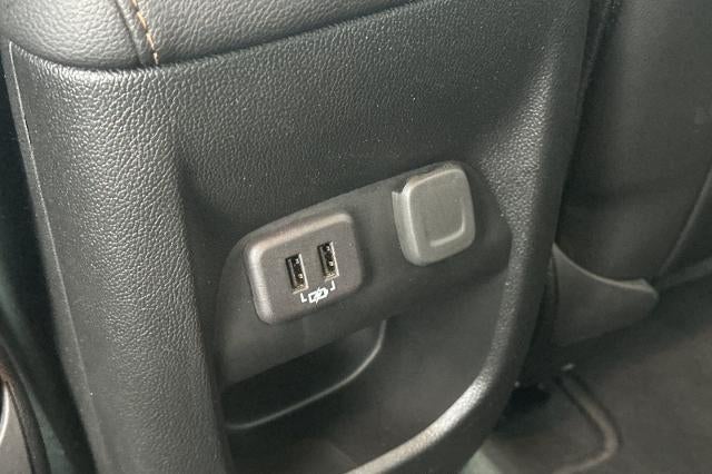 2022 GMC Canyon AT4 - Leather