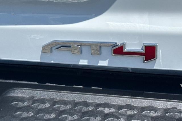 2026 GMC Canyon AT4 - Photo 30