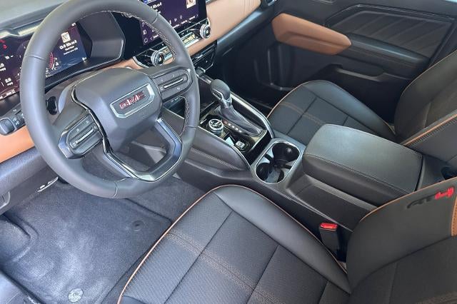 2026 GMC Canyon AT4 - Photo 9