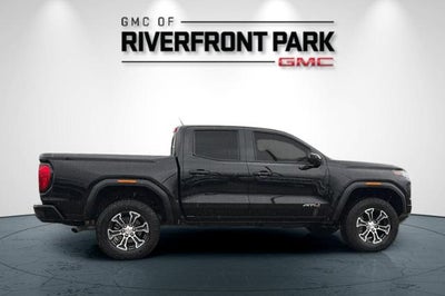 2025 GMC Canyon AT4