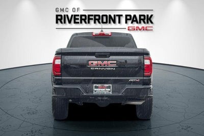 2025 GMC Canyon AT4
