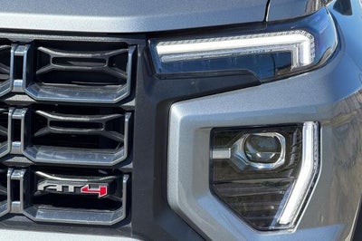 2025 GMC Canyon AT4