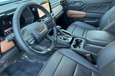 2023 GMC Canyon AT4