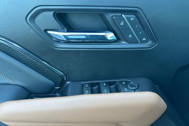 2023 GMC Canyon AT4