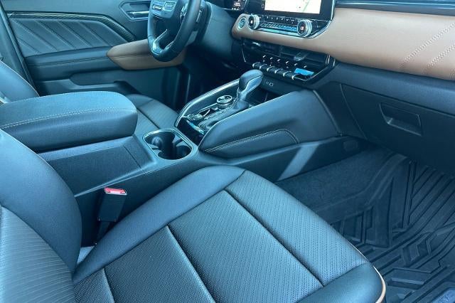 2023 GMC Canyon AT4