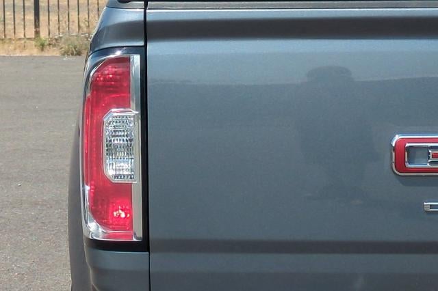 2022 GMC Canyon AT4 - Leather
